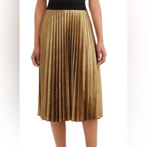 Time and Tru Gold A-Line Skirt Never Worn